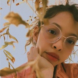 Meet your Posher, Yésica